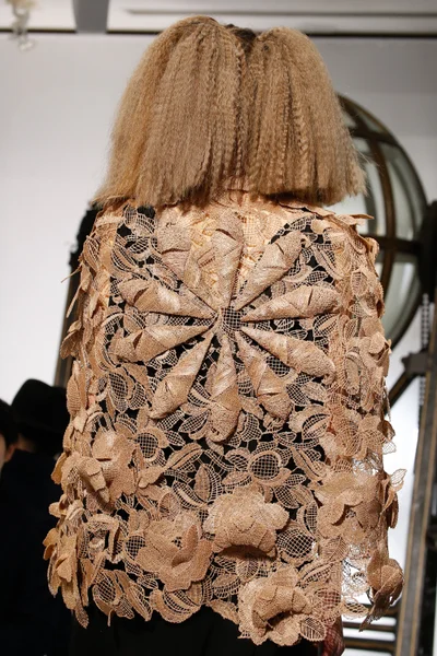 Look 65